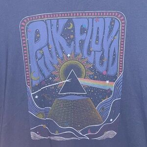 XS/S Women’s Band Tee